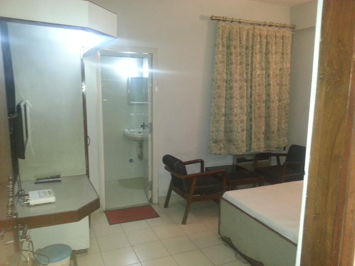 Hotel Green'S Ludhiana Exterior photo